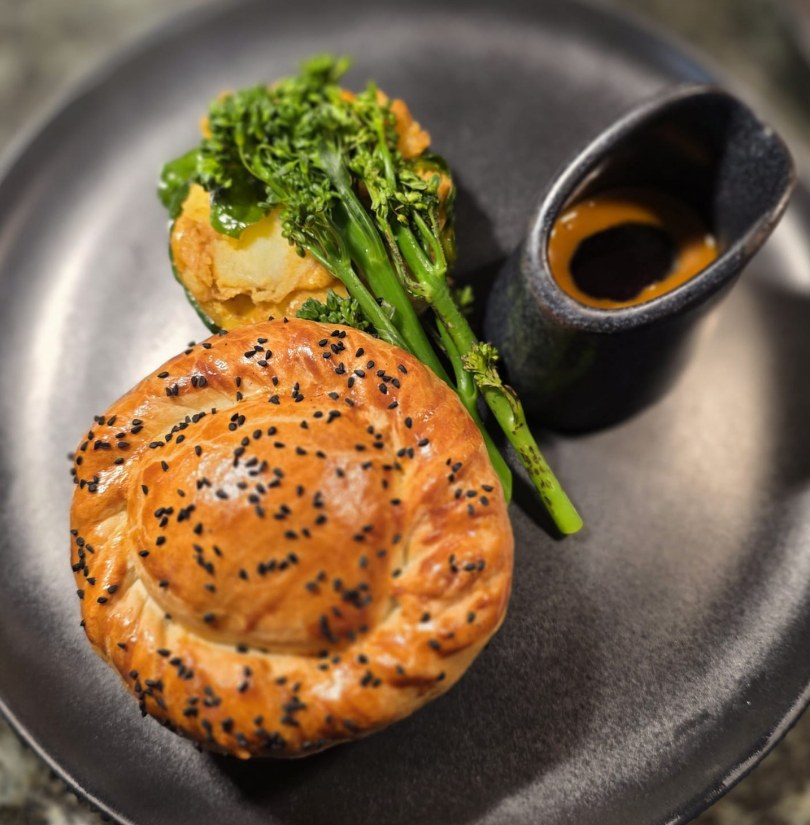  Curried Lamb Shoulder Pie 